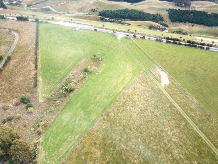 136 Akatore Road Taieri Mouth_14