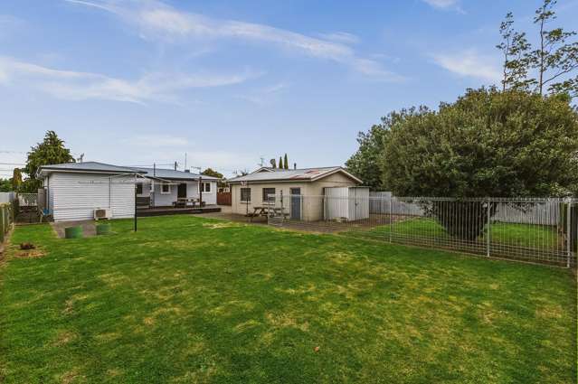 72 Harold Holt Avenue Onekawa_2