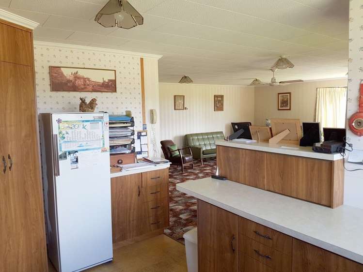 120 Merrie Creek Road Clinton and Surrounds_12