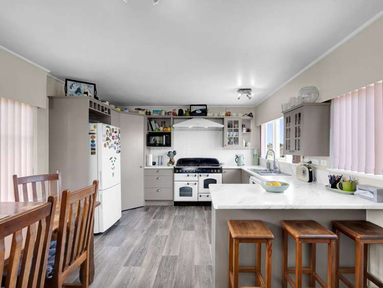 9 Matthews Crescent Melville_26