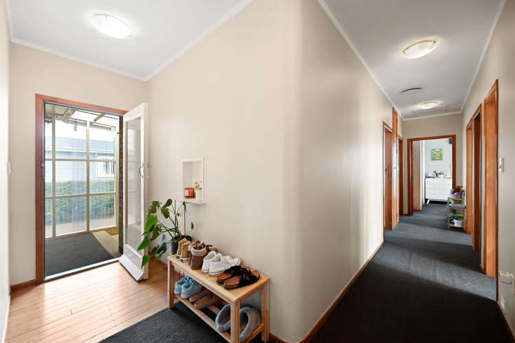 15 Tomin Road Glenview_27