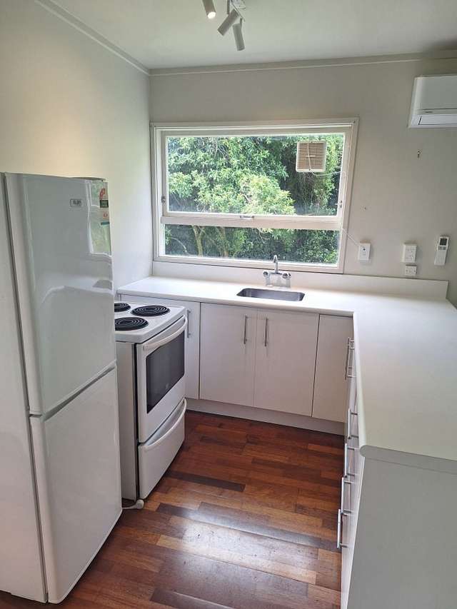 Sunny & Central 2-Bedroom Unit (City End Karori)