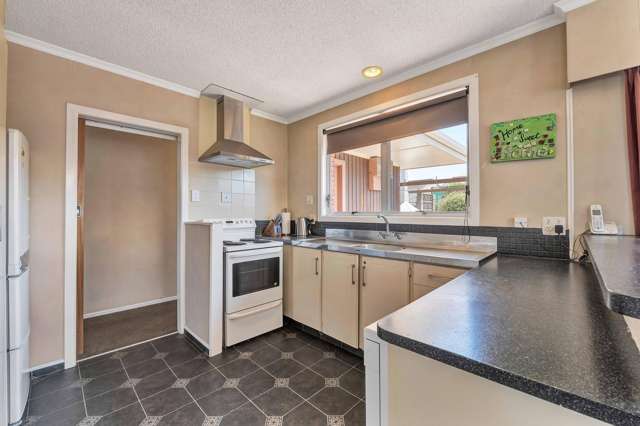 8 Kennedy Place Merrilands_4