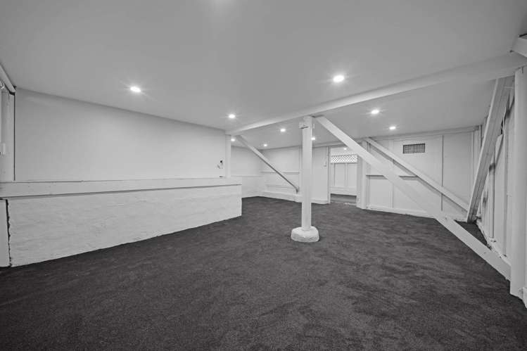 18 Pitcher Place Glen Eden_21