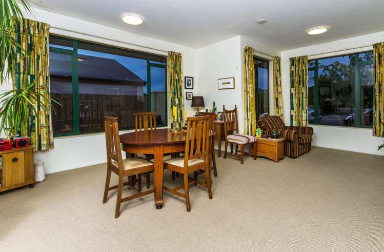 17 Paramu Place Richmond_10
