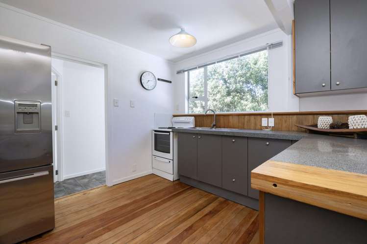 95 Marine Parade North Piha_15