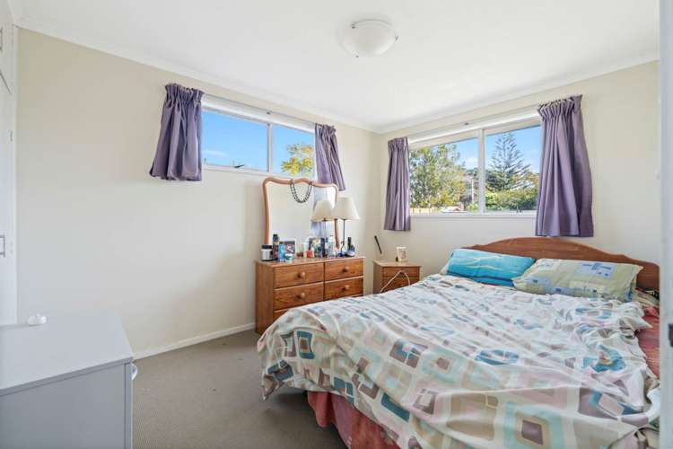 1/36 Sylvan Crescent Te Atatu South_6