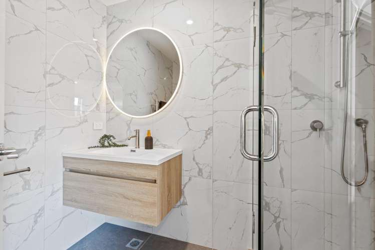 4/21 Divich Avenue Te Atatu South_8