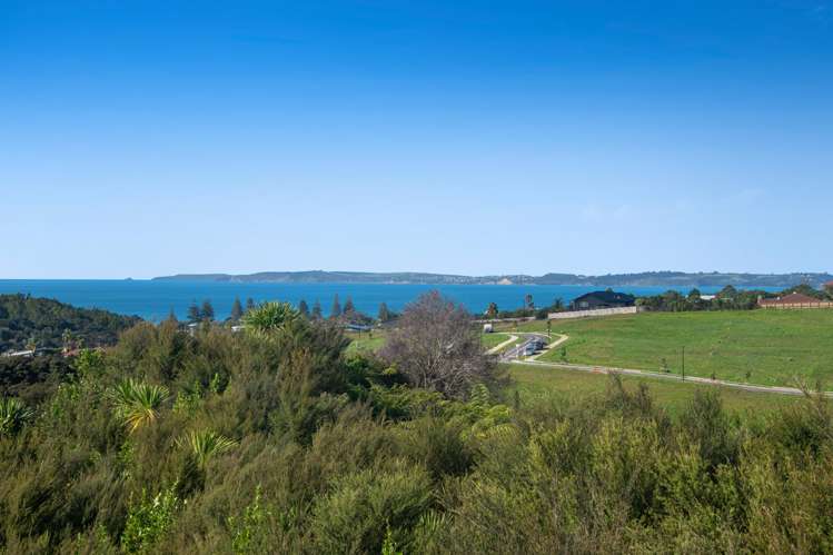 8b Ringi Lane Orewa_8