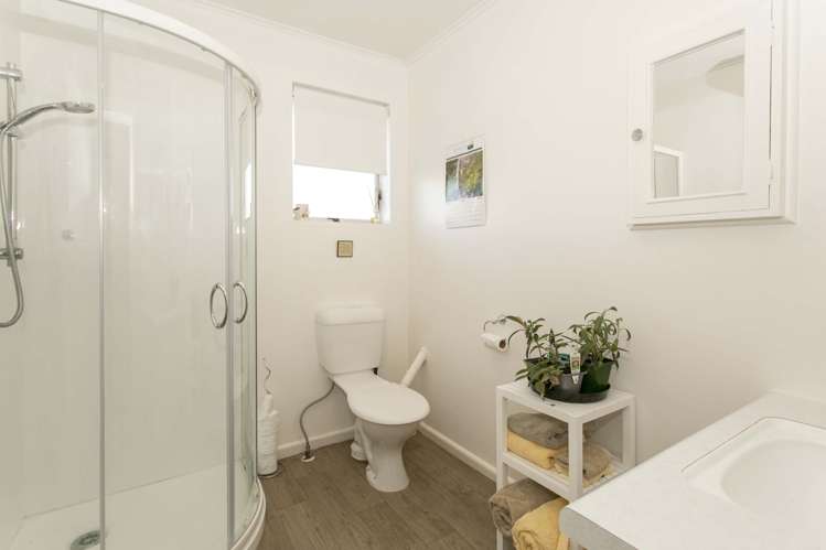 2/195 Walnut Avenue Ashburton_6