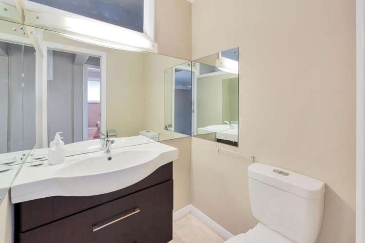 135 Saint Johns Road Saint Johns_16