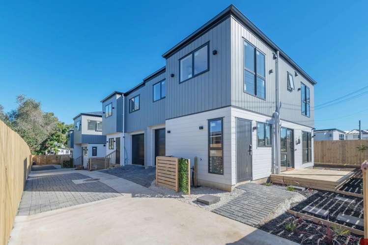45 Greenmeadows Avenue_5