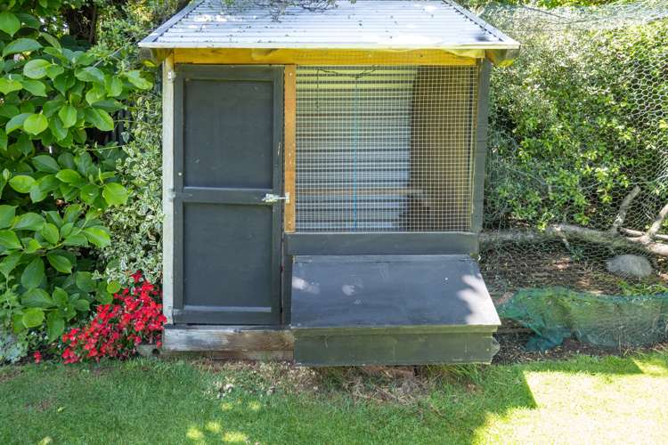 96 Middle Road Allenton_45