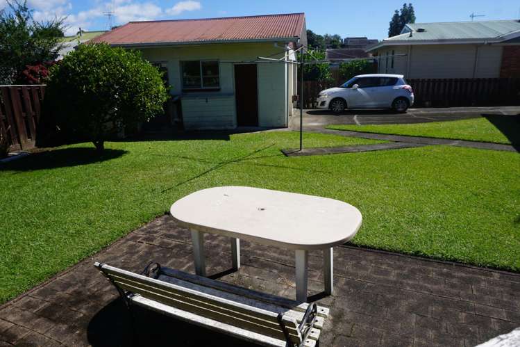 1 Maple Avenue Dinsdale_20