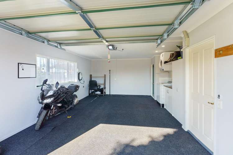 227 Mill Road Otaki_16