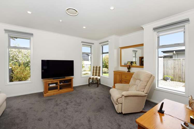 14 Cupola Crescent Richmond_13