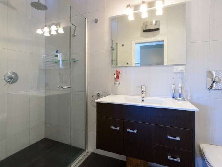 205 Barnard Street Wadestown_10