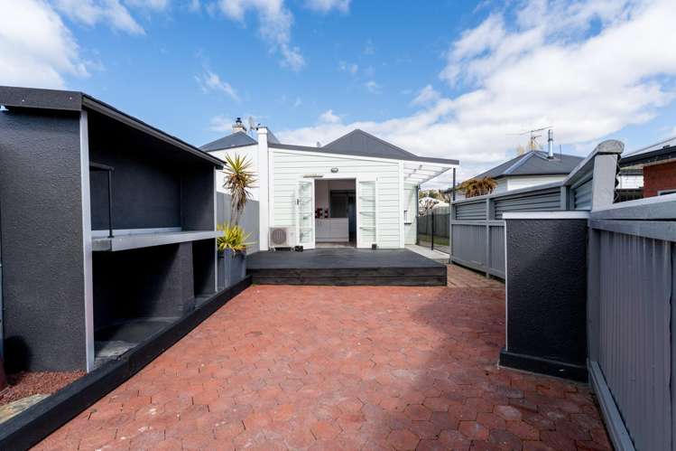 32 Baker Street Caversham_19