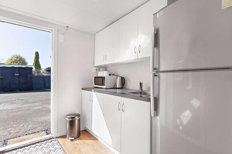 25 Surrey Street Solway_17