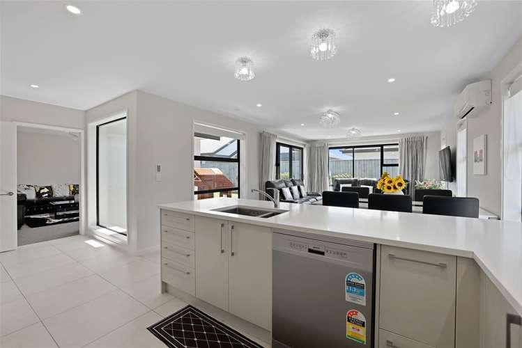 9 Deerwood Lane Wigram_12