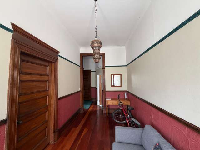8/239 The Terrace Wellington Central_1