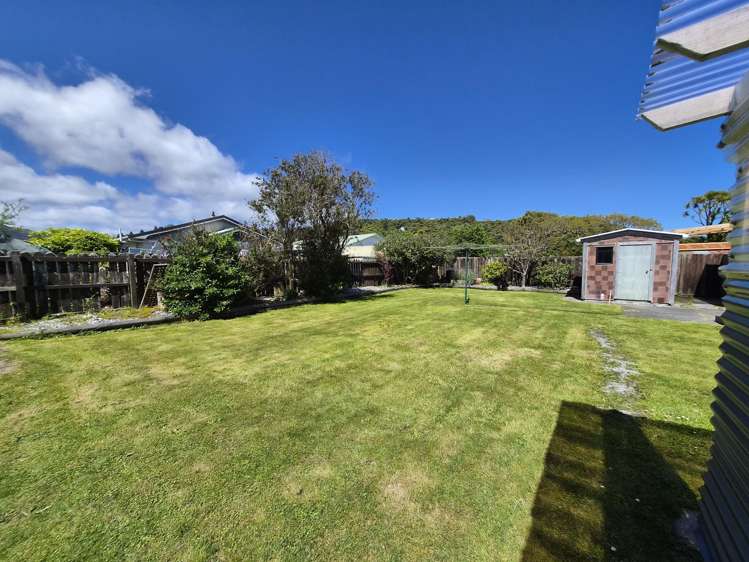 143 Shakespeare Street Greymouth_17
