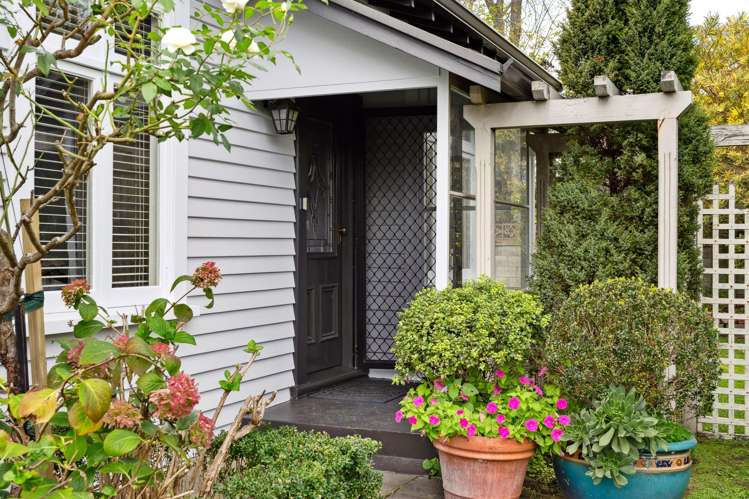 90 Iranui Road Inner Kaiti_17