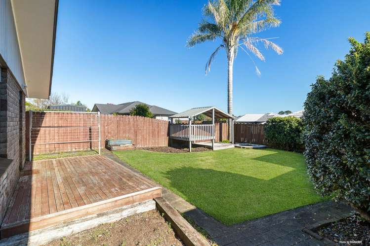 86 Racecourse Road Waiuku_15