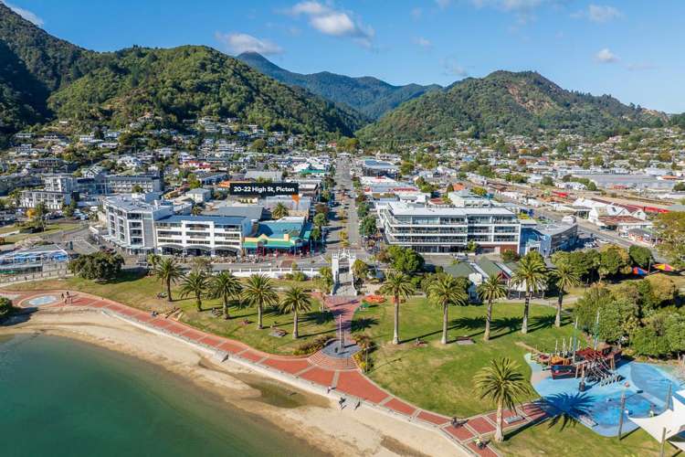 20-22 High Street Picton_2