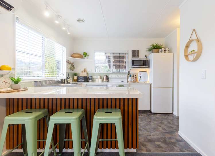 14 Emano Street Toi Toi_5