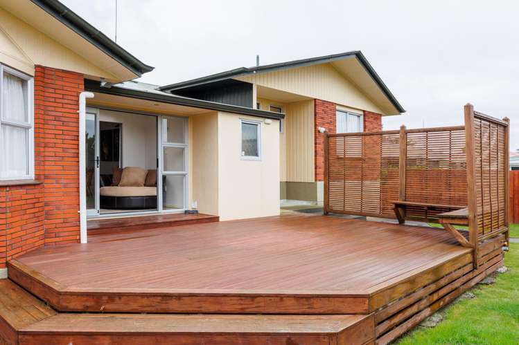 56 Fairview Avenue Feilding_17