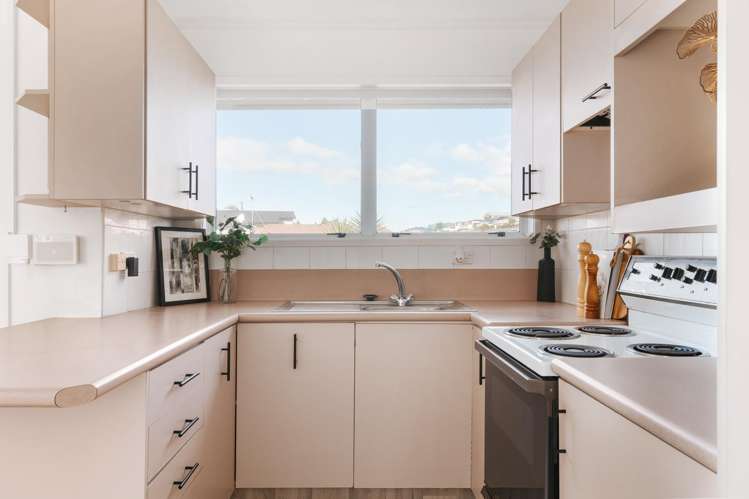 39 Cherrywood Drive Otumoetai_6