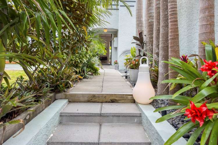 97 Landscape Road Mount Eden_1