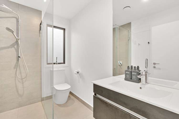 95 Wooing Tree Avenue Cromwell_11