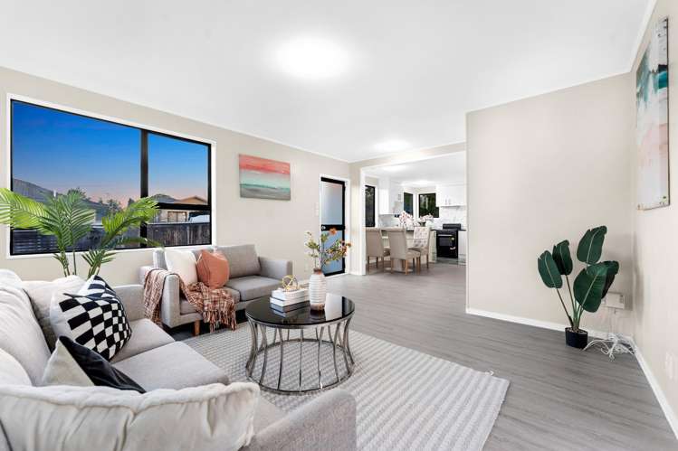 2/14 Etherton Drive Weymouth_2