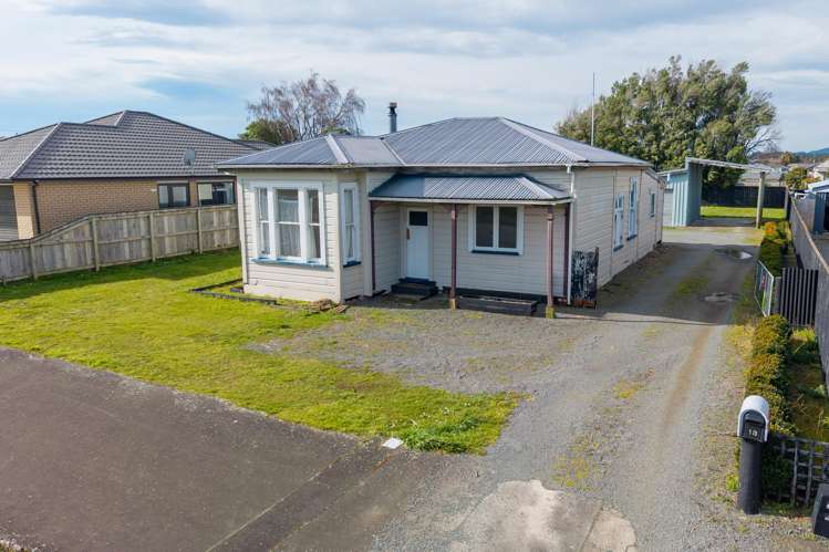 13 Dublin Street Dannevirke_23