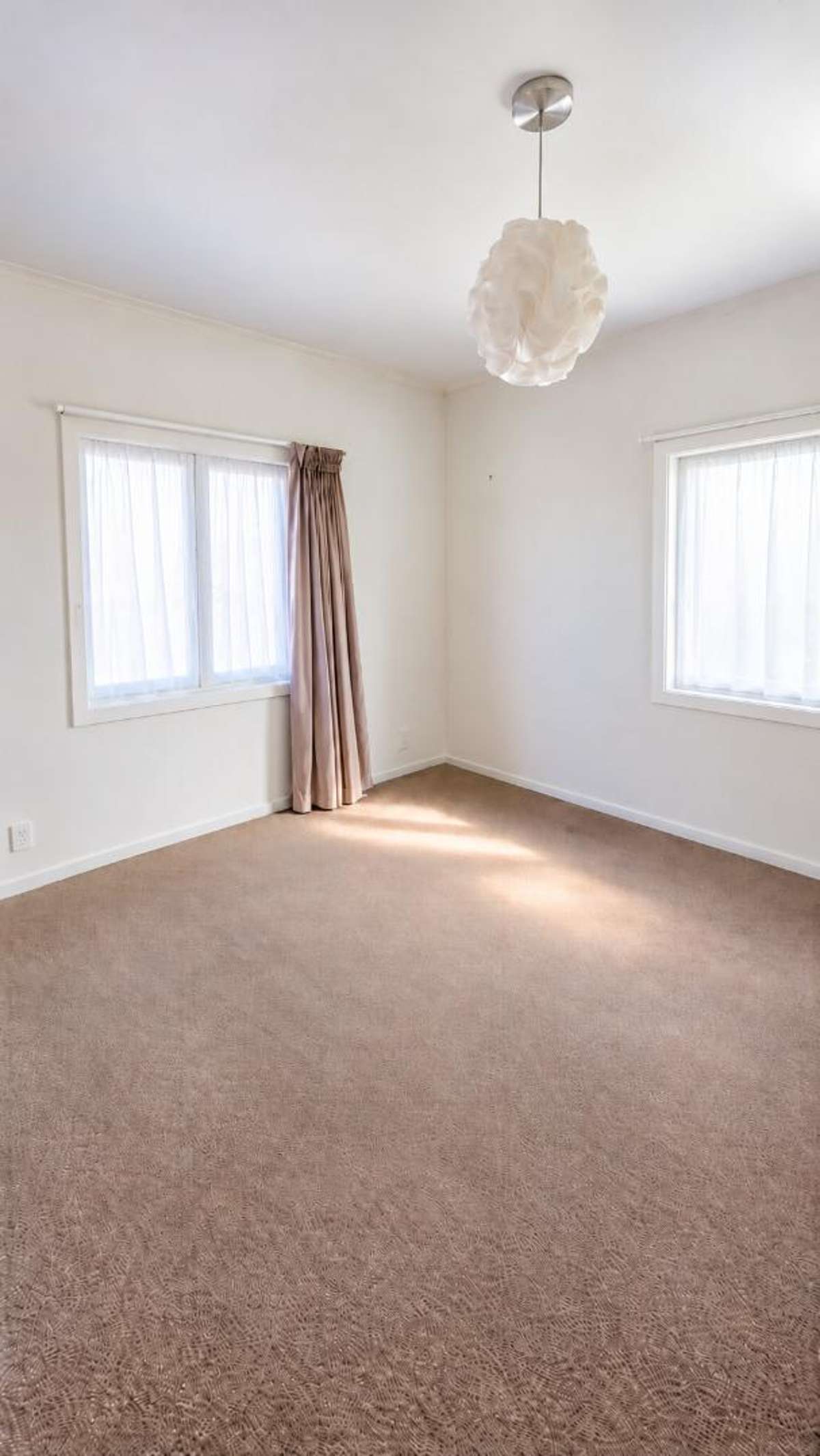 Space, Comfort and Privacy on Tonga Street 5