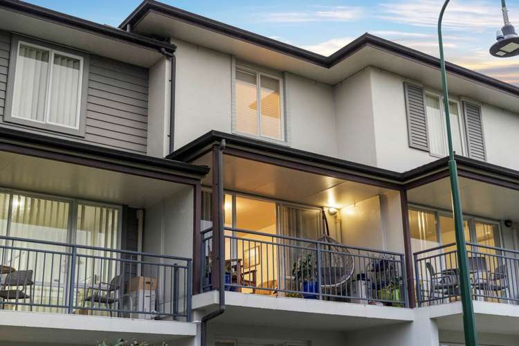 6/25 Opito Way East Tamaki_13