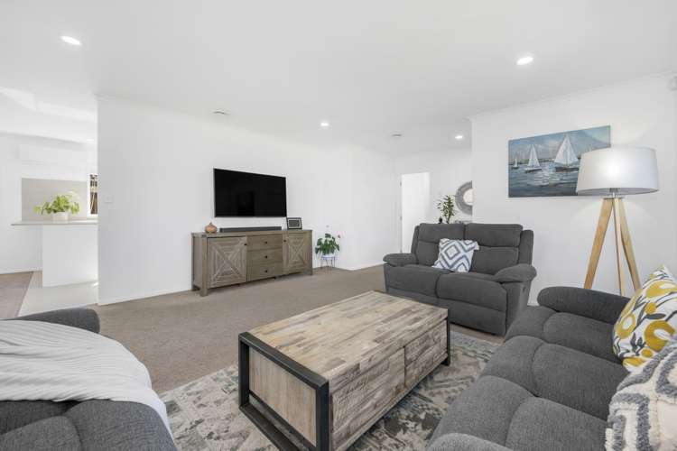 27 Redcastle Drive East Tamaki_5