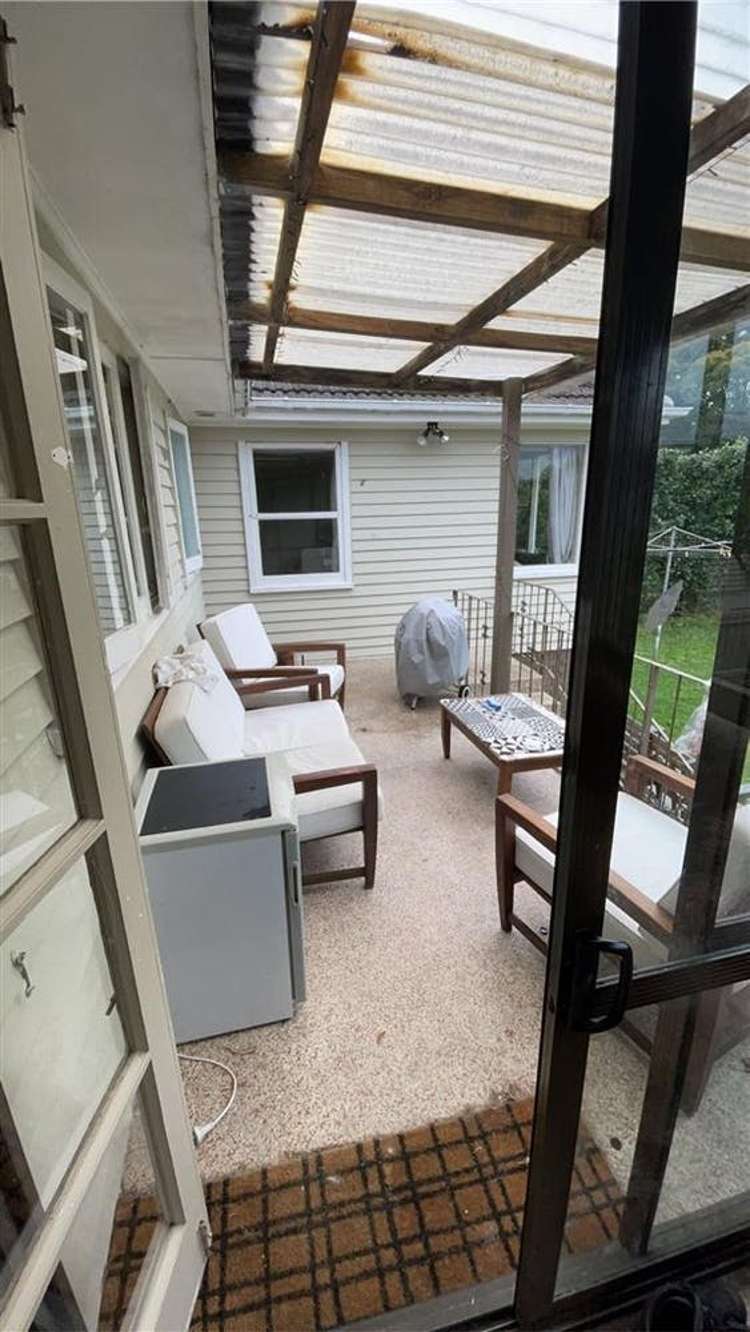 16 Covil Avenue Te Atatu South_9