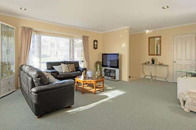 1 Dunvegan Rise East Tamaki Heights_2