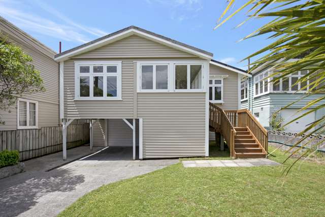 21 Burrows Avenue Karori_1