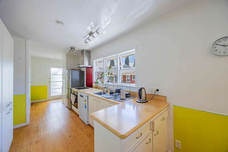 32 Chartwell Avenue Glenfield_6