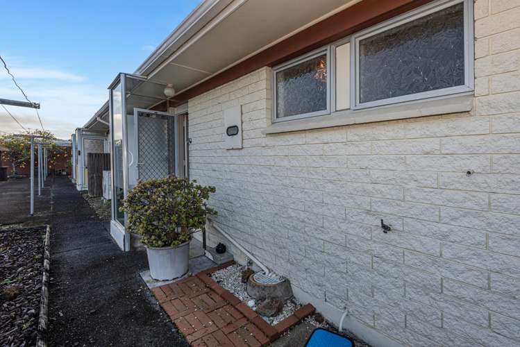 2/39 Mill Road Kensington_12