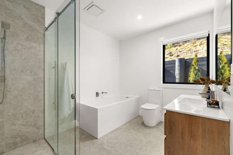 17 Taruna Place Havelock North_12