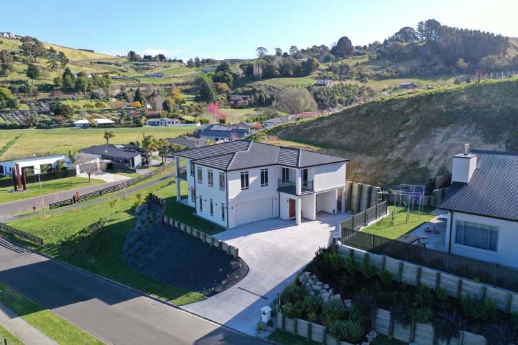 1 Ridgeway Terrace Taradale_19