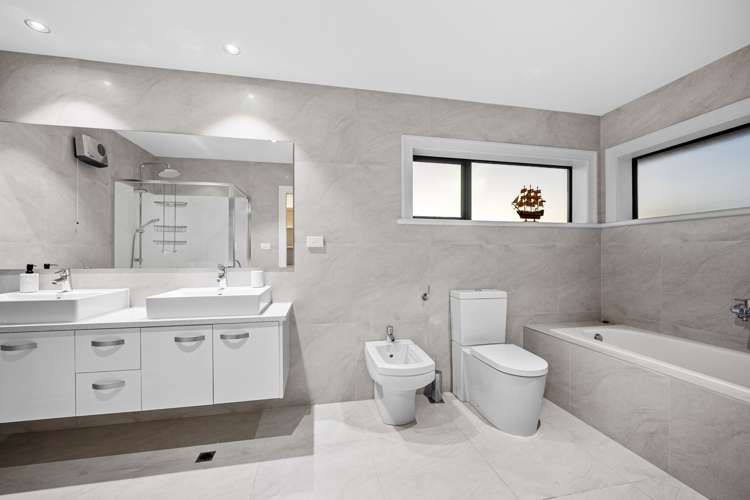 5 Kingfisher Road Silverdale_18