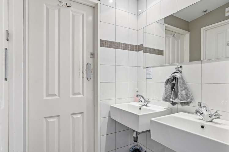 277 Rattray Street Dunedin Central_22