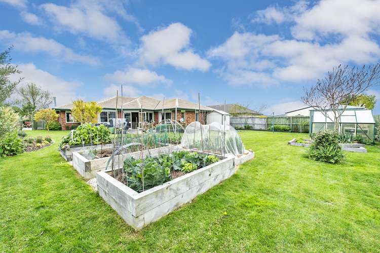 79 North Terrace Darfield_24