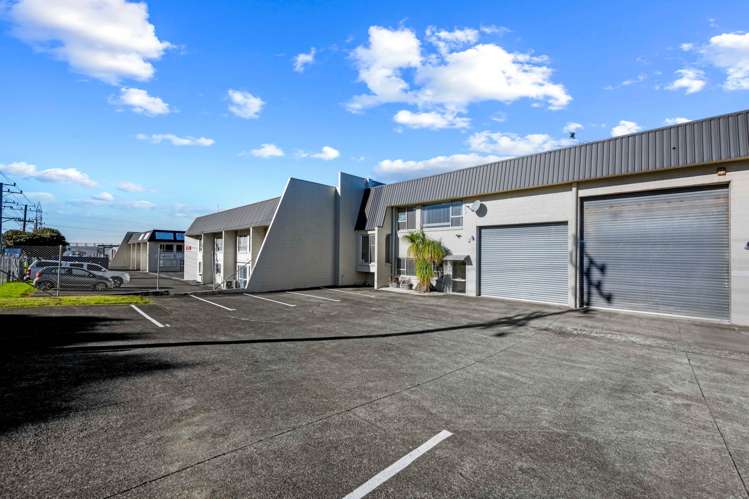 Unit 1/153 Hepburn Road Glendene_20